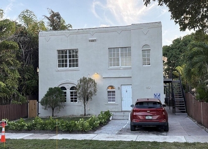 1652 Madison Street - Photo 1