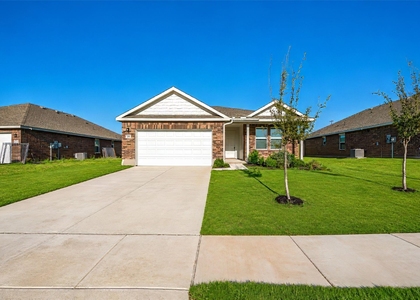 525 Jameson Street - Photo 1