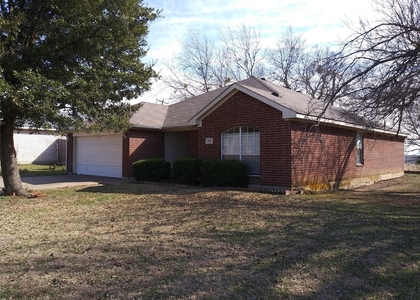 500 Fort Worth Street - Photo 1