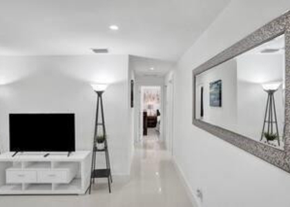 4314 Sw 48th Court - Photo 1