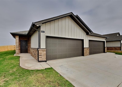 9329 Nw 125th Street - Photo 1