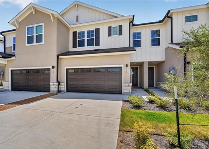 2906 Woodland Street - Photo 1