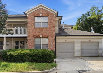 7329 Michaels Landing Drive - Photo 1