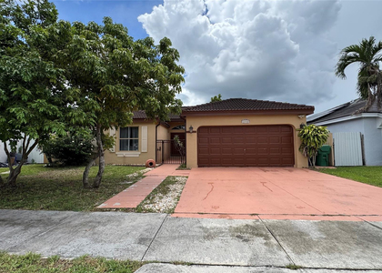 14332 Sw 163rd Street - Photo 1