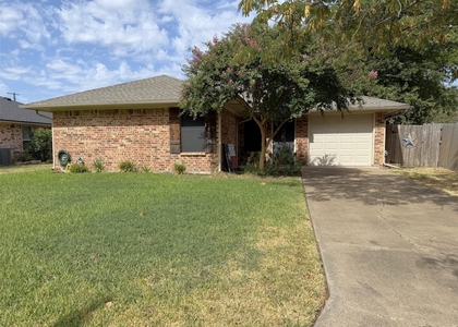 101 Kathryn Drive - Photo 1