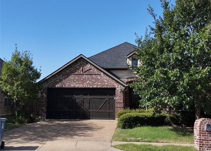 607 Deverson Drive - Photo 1