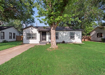 228 Harrison Lane - Photo 1