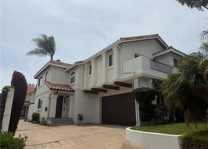 1930 Gates Avenue - Photo 1