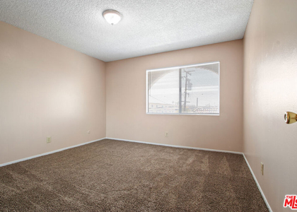 14108 Doty Avenue - Photo 1