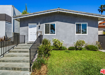 869 Warren Avenue - Photo 1