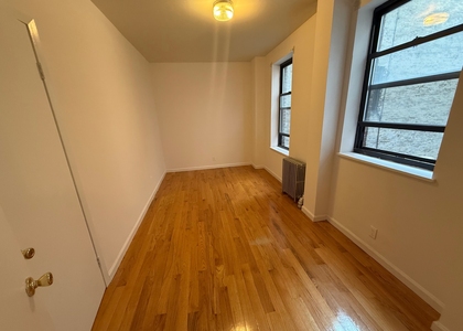 140 West 71st Street - Photo 1