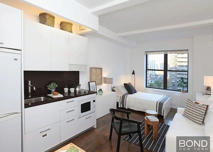 West 91st Street - Photo 1