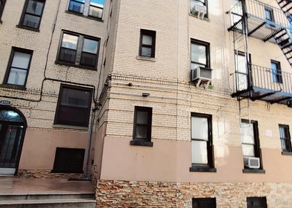 6109 39th Avenue - Photo 1