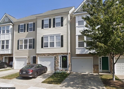 23052 Fontwell Square - Photo 1