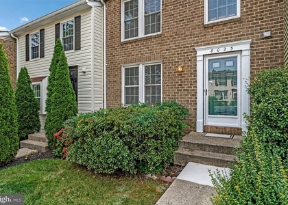 8025 Tyson Oaks Circle - Photo 1