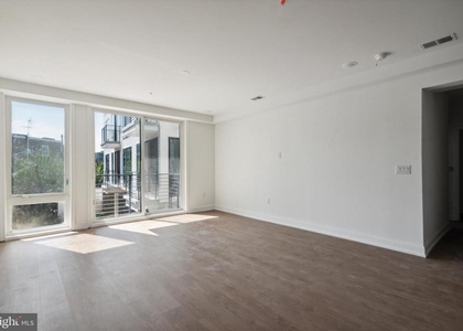 1614 Ridge Avenue - Photo 1