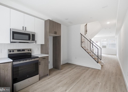 1027 W Arizona Street - Photo 1