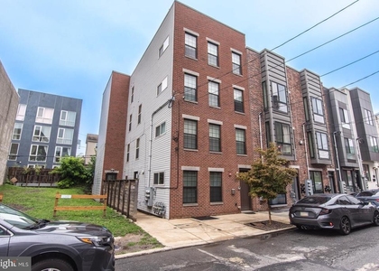 1532 N 7th Street - Photo 1