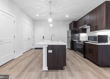26 S York Road - Photo 1
