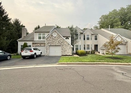 16 Martin Court - Photo 1