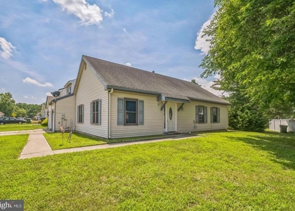 9 Adams Street - Photo 1