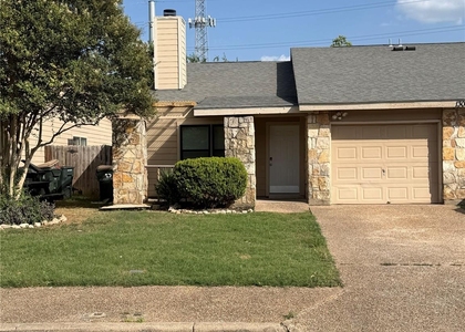 1306 Conway Dr - Photo 1