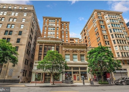 915 Nw E Street Nw - Photo 1
