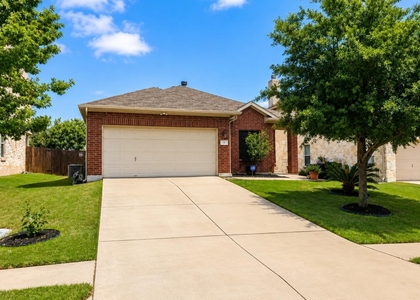 305 Dark Horse Ln - Photo 1