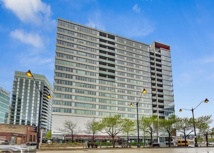 659 W Randolph Street - Photo 1
