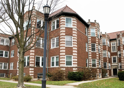 331 Kedzie Street - Photo 1