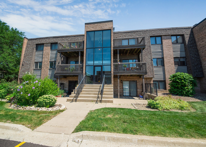 1420 Stonebridge Circle - Photo 1