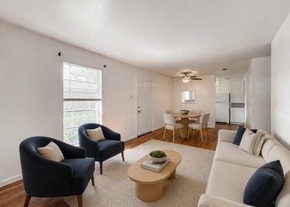 4537 Dakota Street - Photo 1