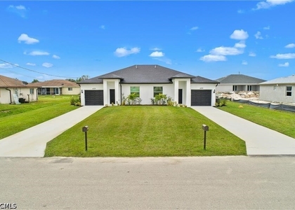 4717 25th Street Sw - Photo 1