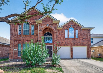 9127 N Ferndale Place Drive - Photo 1