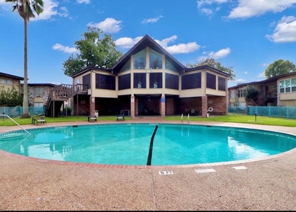 7047 Bissonnet Street - Photo 1