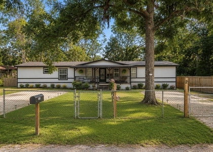 110 Robin Street - Photo 1