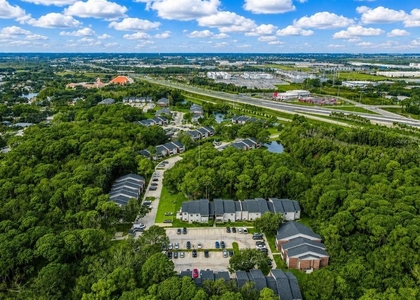 1400 Gandy Boulevard N - Photo 1