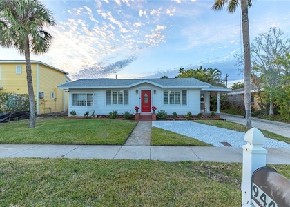 944 Bruce Avenue - Photo 1