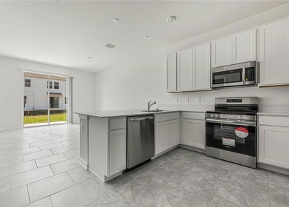 3286 Laurent Loop - Photo 1