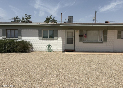10309 Shoshone Street - Photo 1