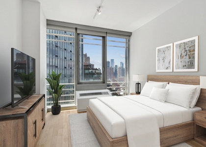 West 54th Street - Photo 1