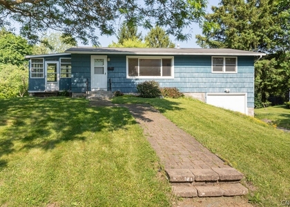 110 Wolcott Terrace - Photo 1