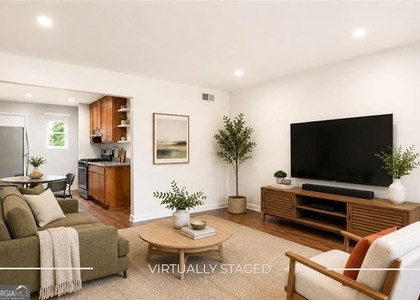 3203 E Point Street - Photo 1