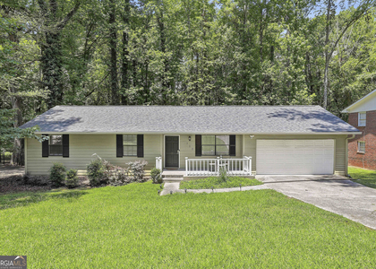 110 Clydesdale Road - Photo 1