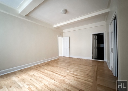 Second Avenue - Photo 1