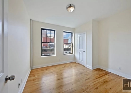 West 11th Street - Photo 1