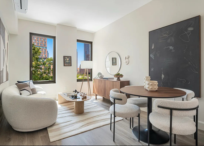 75 Dupont Street - Photo 1