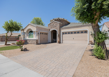 224 E Mead Drive - Photo 1