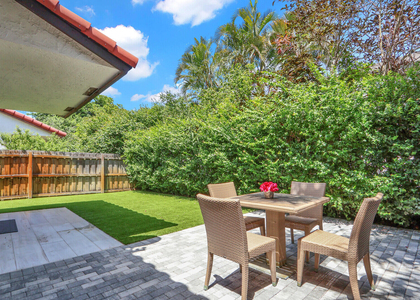 13483 Fountain View Boulevard - Photo 1