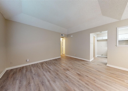 504 Matt Lane - Photo 1